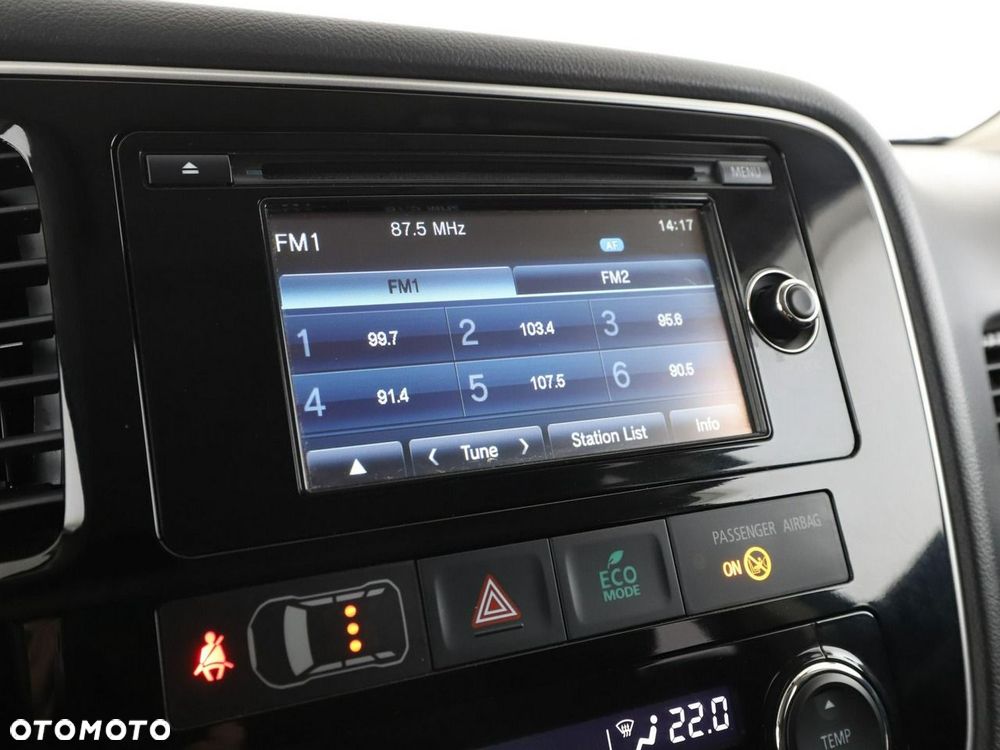 Mitsubishi Outlander 2.0 2WD SUV-Star - 24