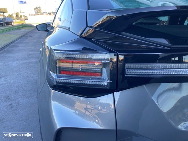 Citroën C4 1.2 Hybrid Max e-DSC6 - 11