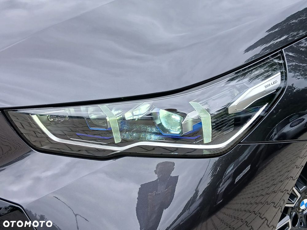 BMW Seria 5 520d xDrive mHEV M Sport - 9