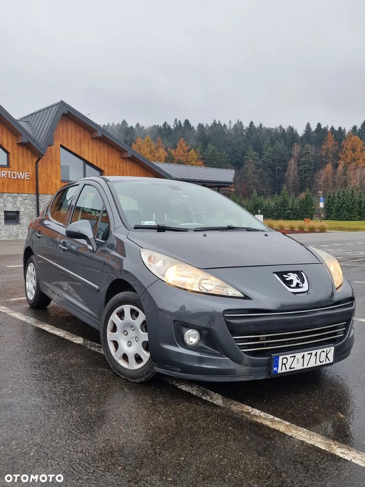 Peugeot 207 - 2