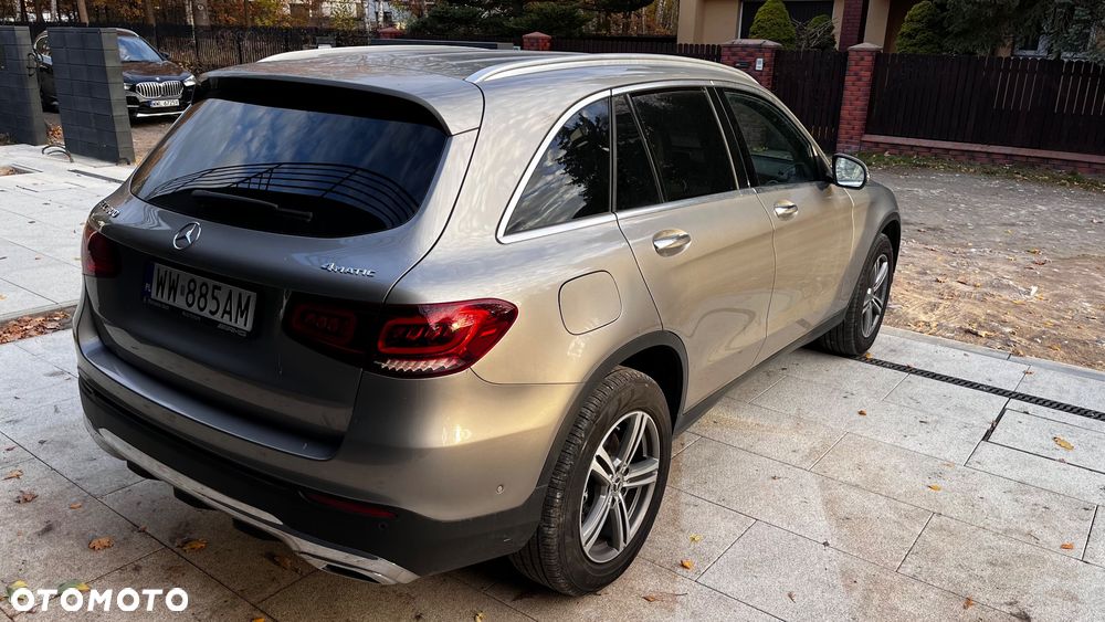 Mercedes-Benz GLC 300 4Matic 9G-TRONIC - 3