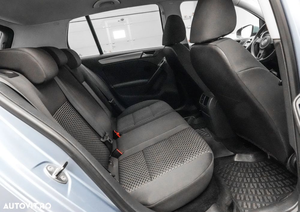 Volkswagen Golf 1.6 Edition - 16