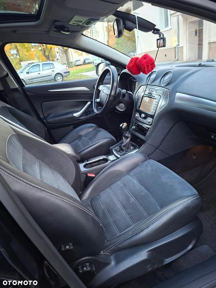 Ford Mondeo - 15