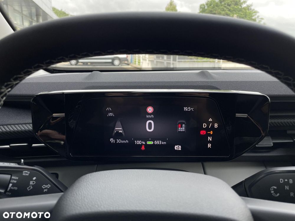Ford Explorer 77kWh Premium RWD - 23