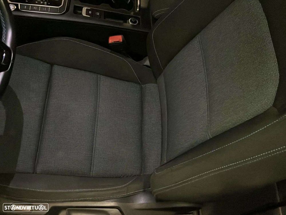 VW Passat Variant 1.4 TSI GTE Plug-in - 11