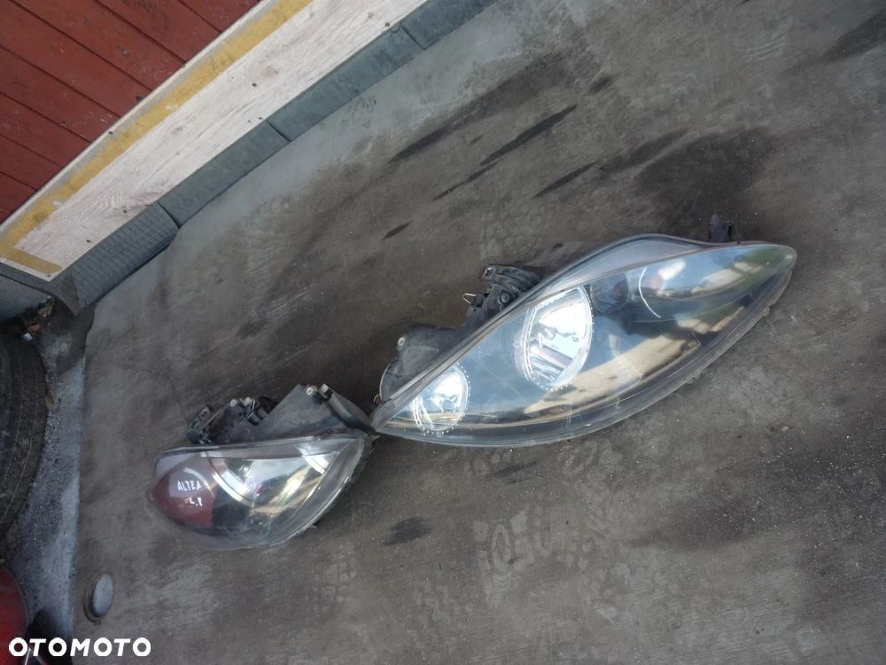SEAT ALTEA LAMPA PRZEDNIA LEWA LUB PRAWA - 2