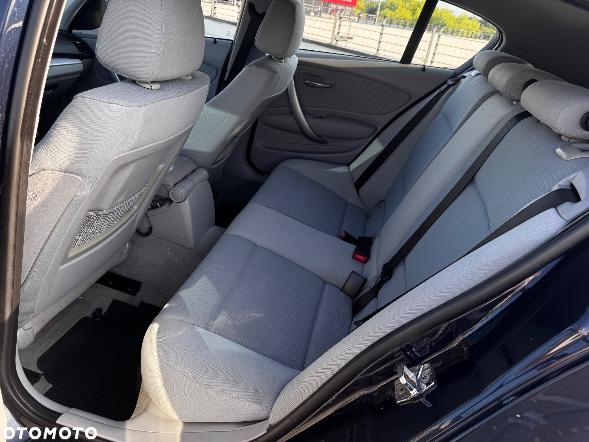 BMW Seria 1 116i - 15
