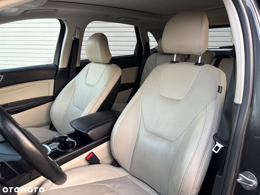 Ford Edge - 18