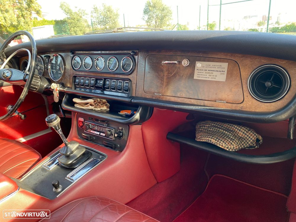 Daimler Sovereign - 13