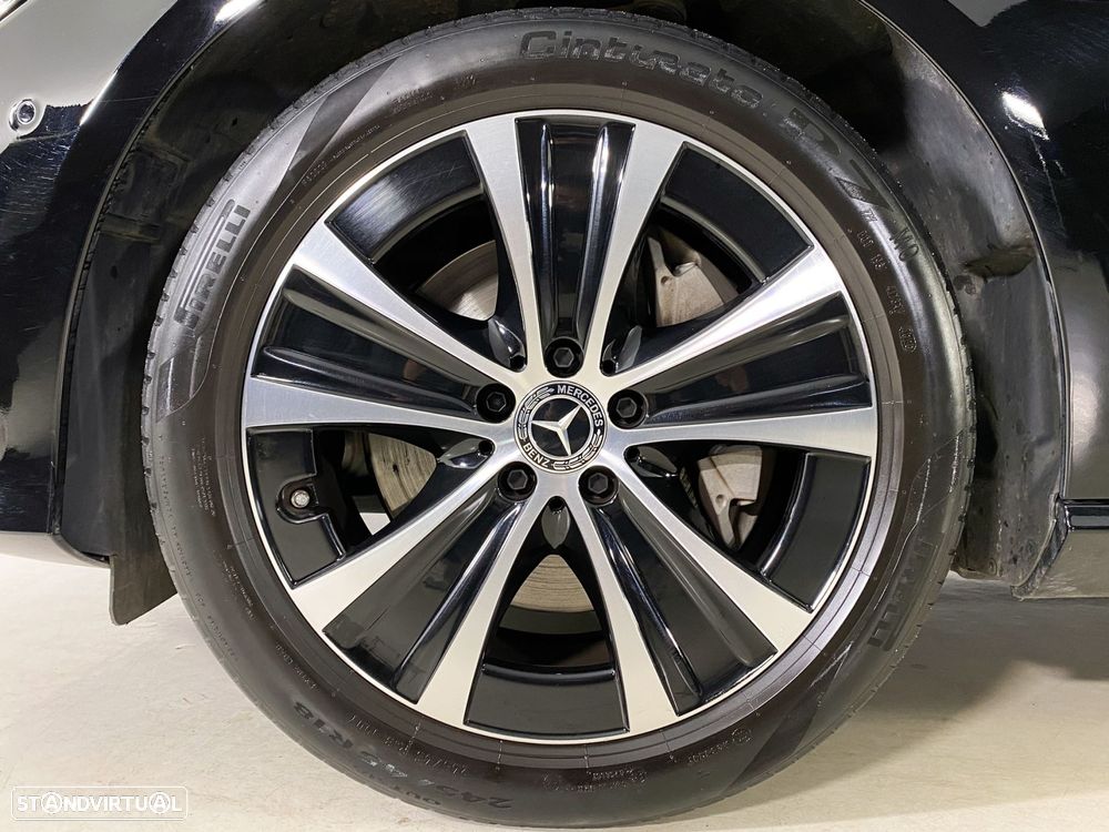 Mercedes-Benz E 300 e Avantgarde - 22