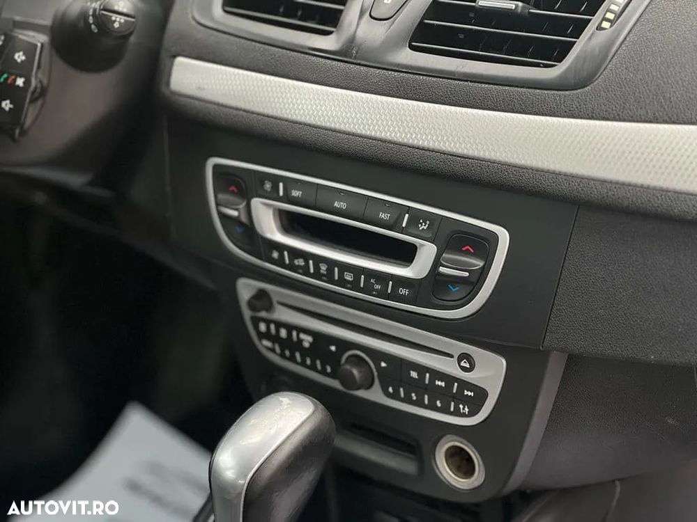 Renault Megane 1.5 dCi Sport Edition EDC - 29