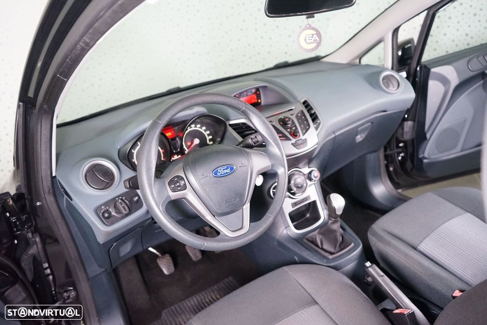 Ford Fiesta 1.25 Techno - 15