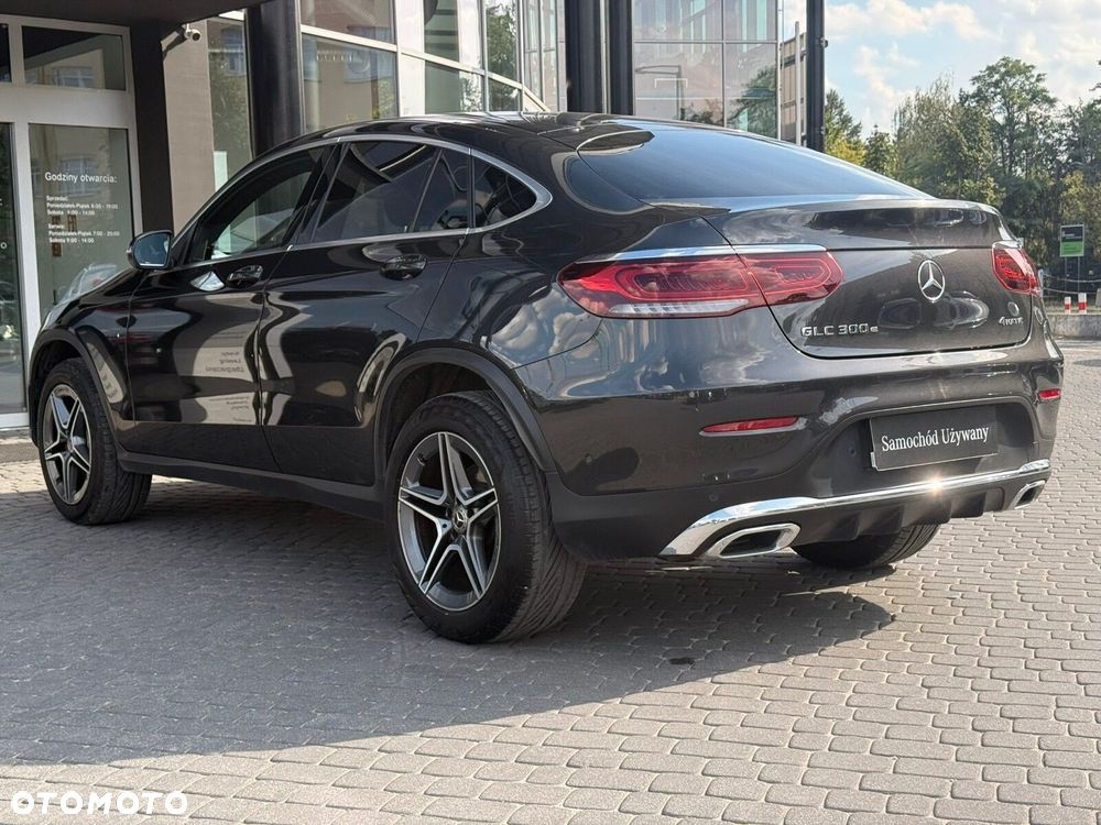 Mercedes-Benz GLC 300 e 4-Matic - 10