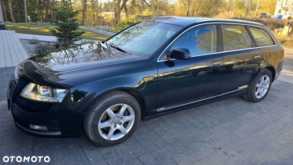 Audi A6 Avant 2011 photo 2