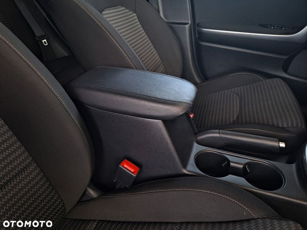 Kia Ceed 1.5 T-GDI M DCT - 39