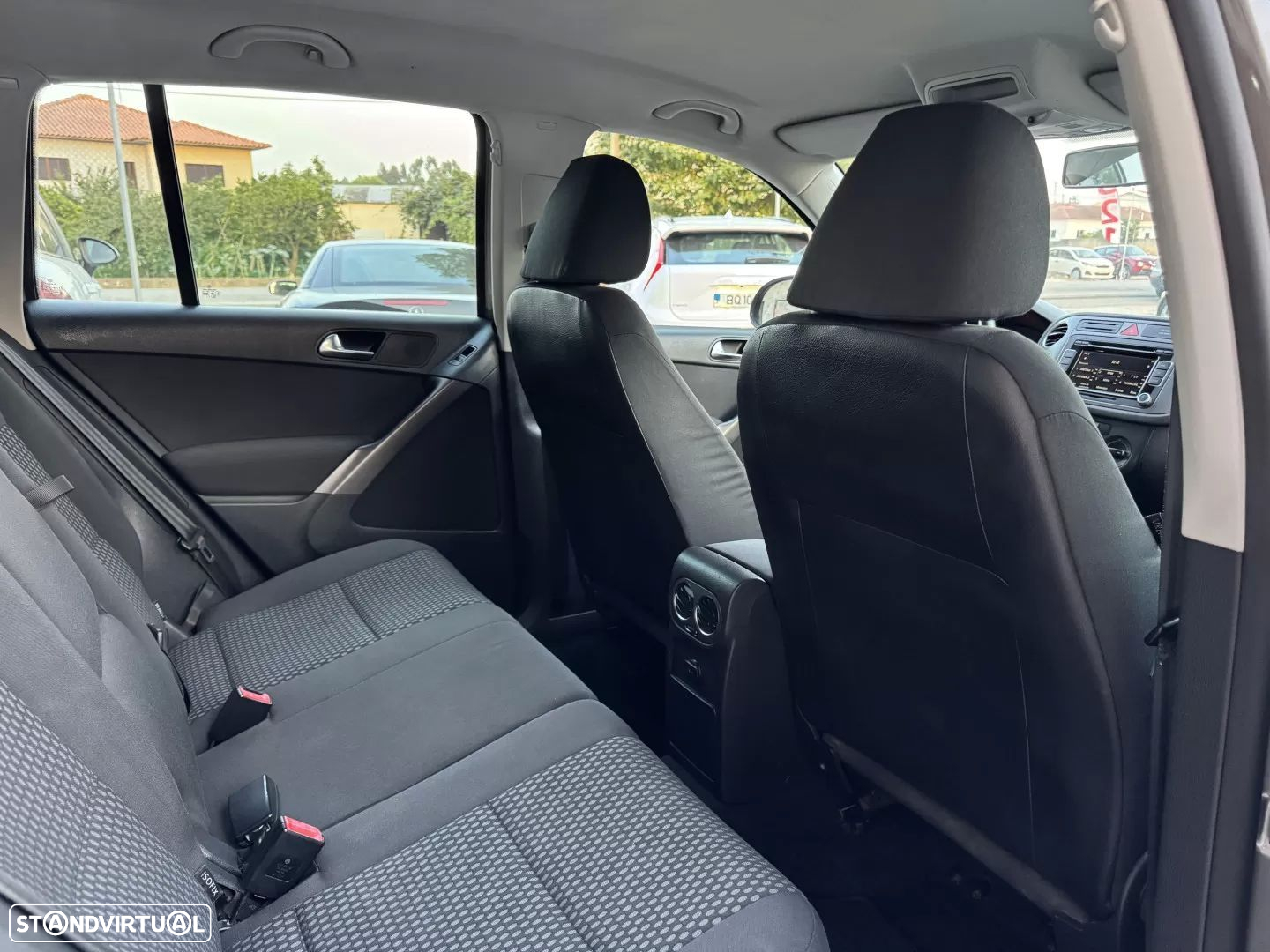 VW Tiguan 1.4 TSI Sport - 15