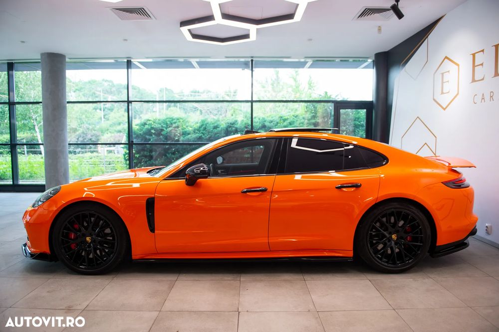 Porsche Panamera Turbo - 4
