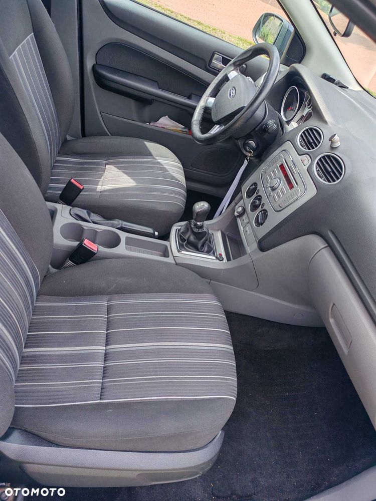 Ford Focus - 6