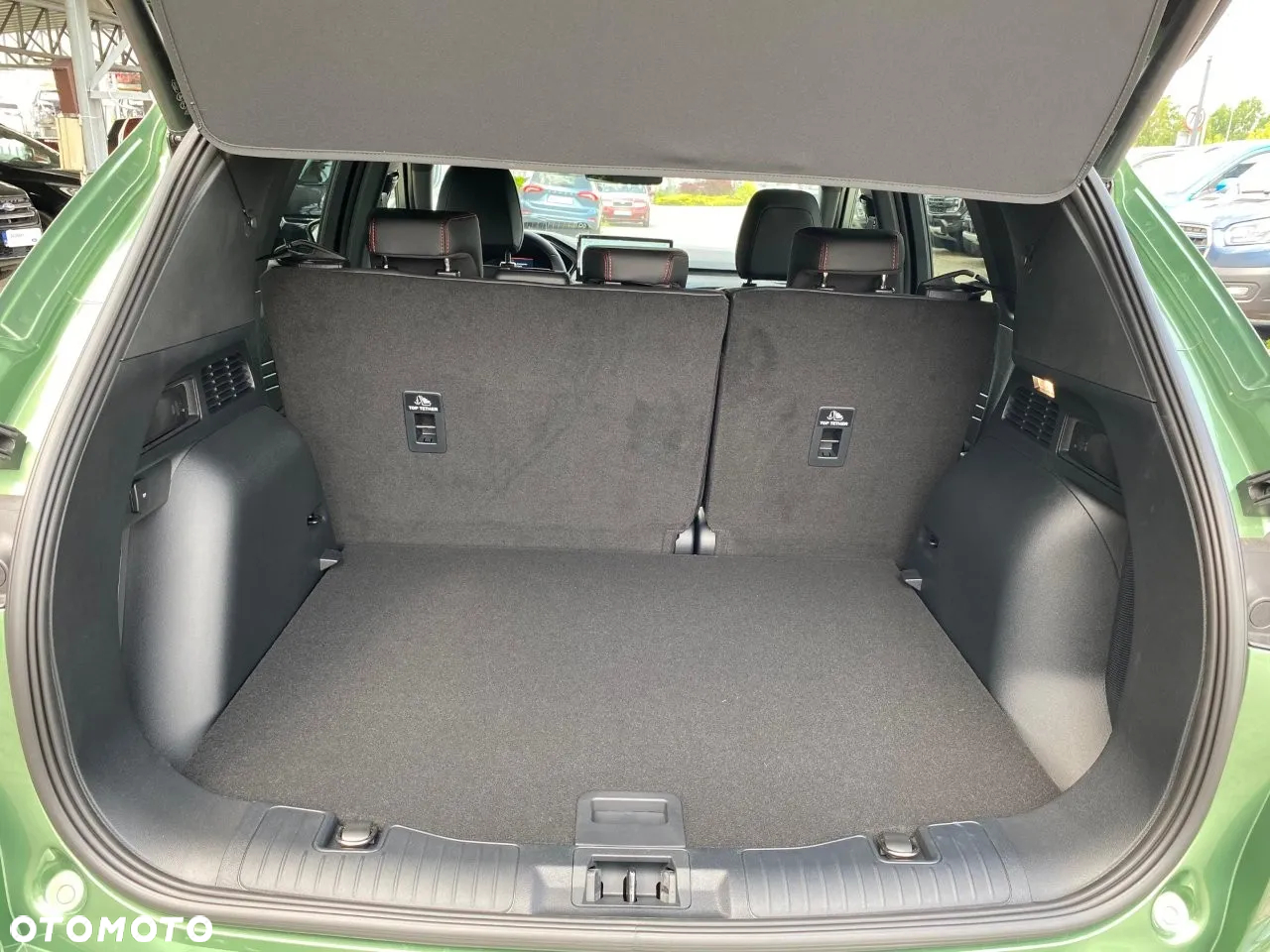 Ford Kuga 2.5 FHEV FWD ST-Line X eCVT - 16