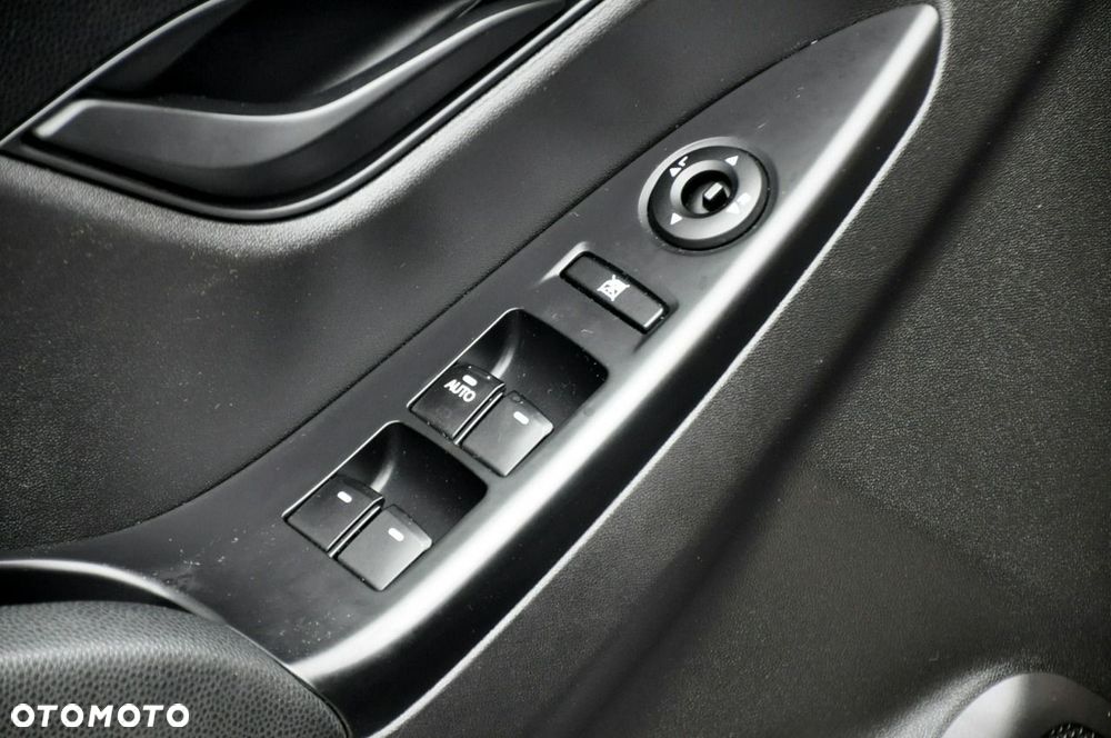Hyundai ix20 - 35