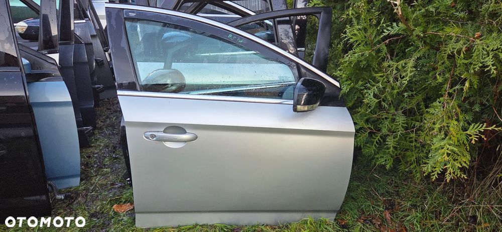 Drzwi przednie prawe Ford Mondeo Mk4 58 (bez malowania) - 1