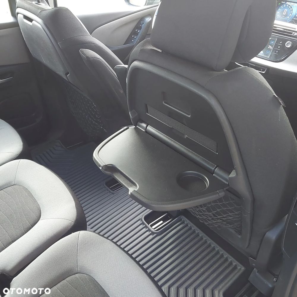 Citroën C4 Picasso - 9