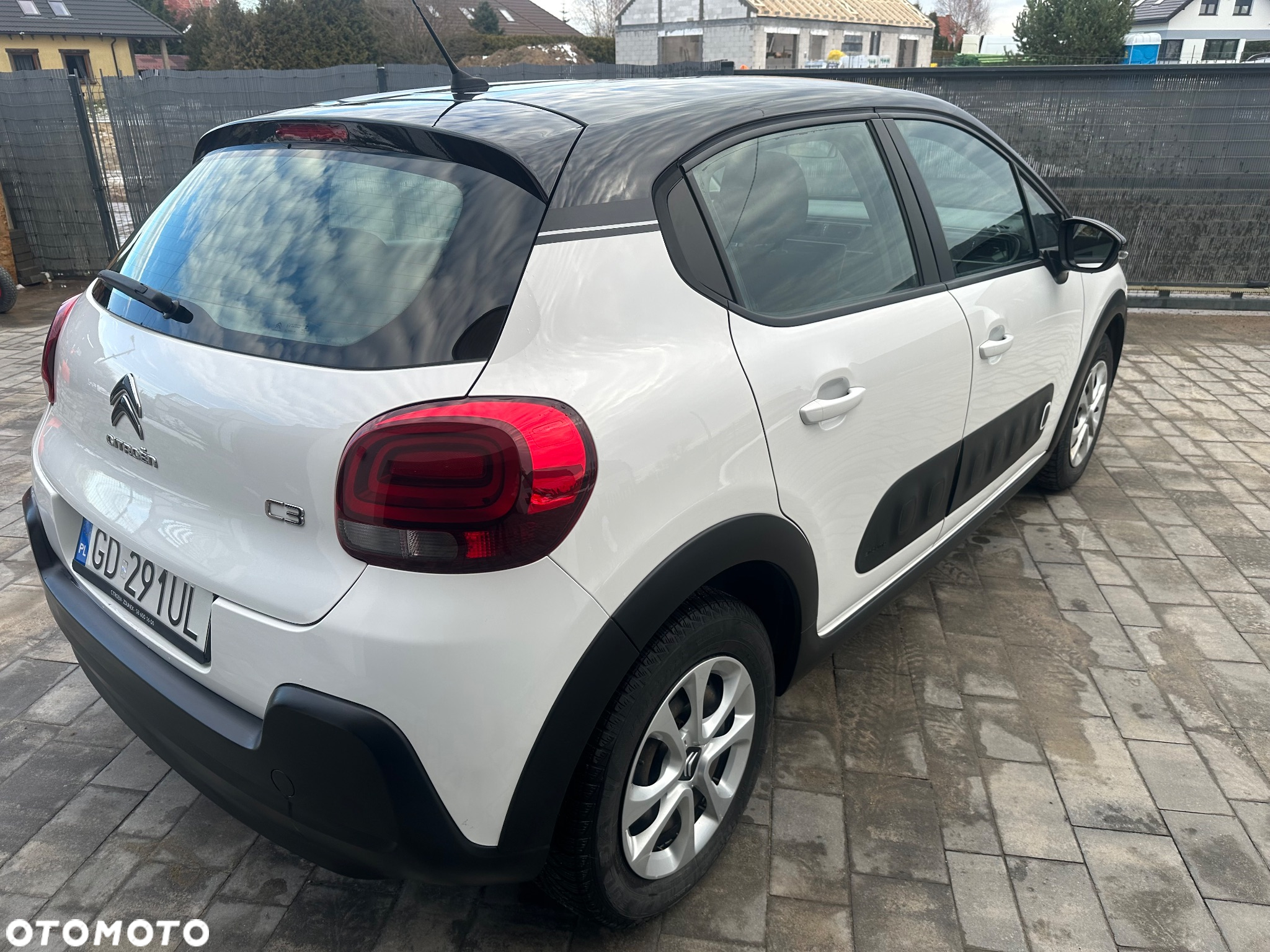 Citroën C3 1.2 PureTech Elle - 4