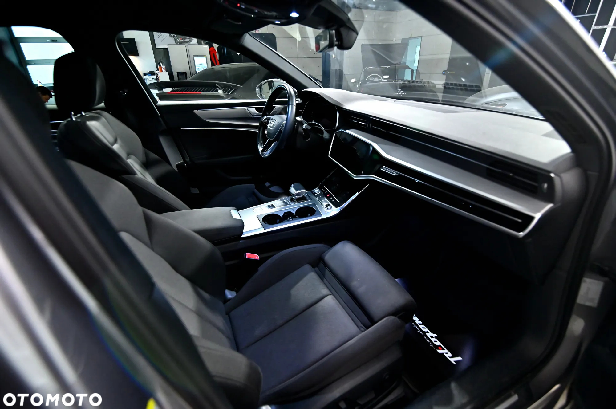 Audi A6 - 12