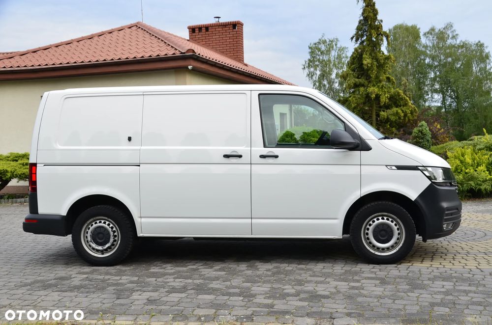 Volkswagen Transporter T6.1 - 12