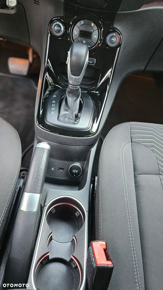 Ford Fiesta - 18