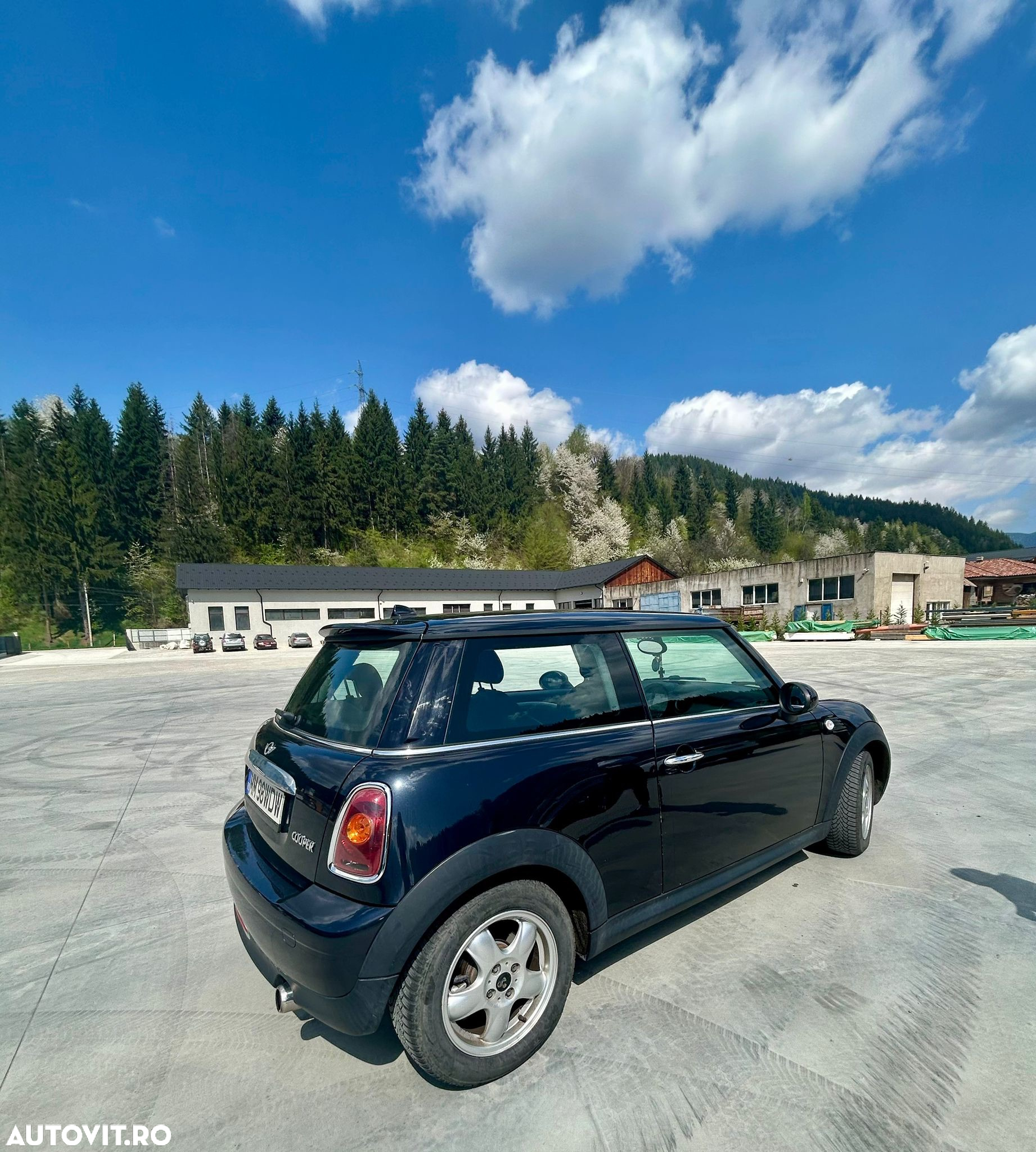 Mini Cooper Standard - 5