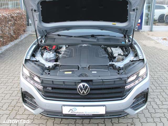Volkswagen Touareg - 7