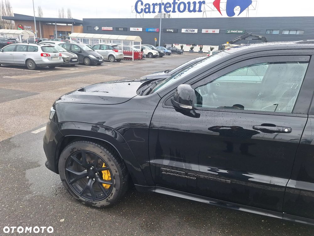 Jeep Grand Cherokee - 9