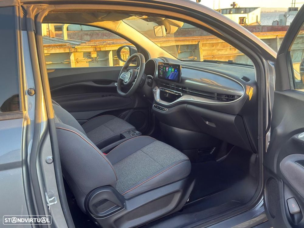 Fiat 500e 3 + 1 - 12