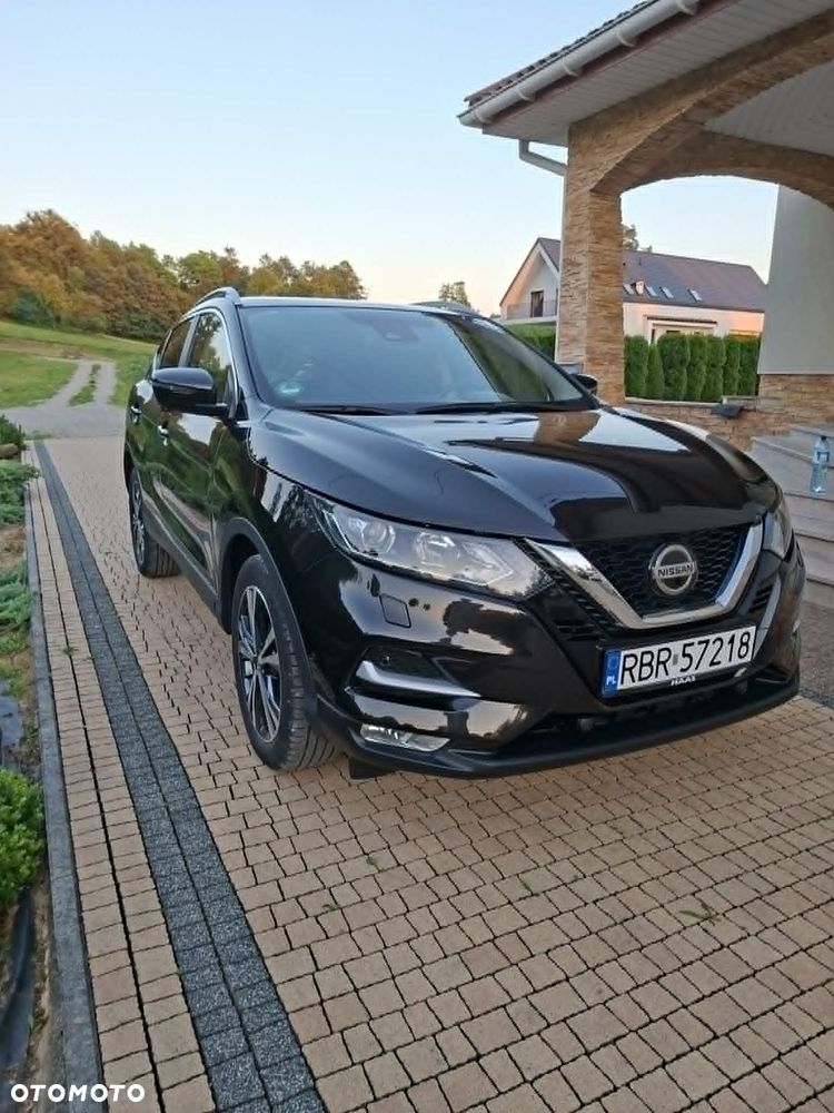 Nissan Qashqai 1.3 DIG-T N-Connecta DCT - 1