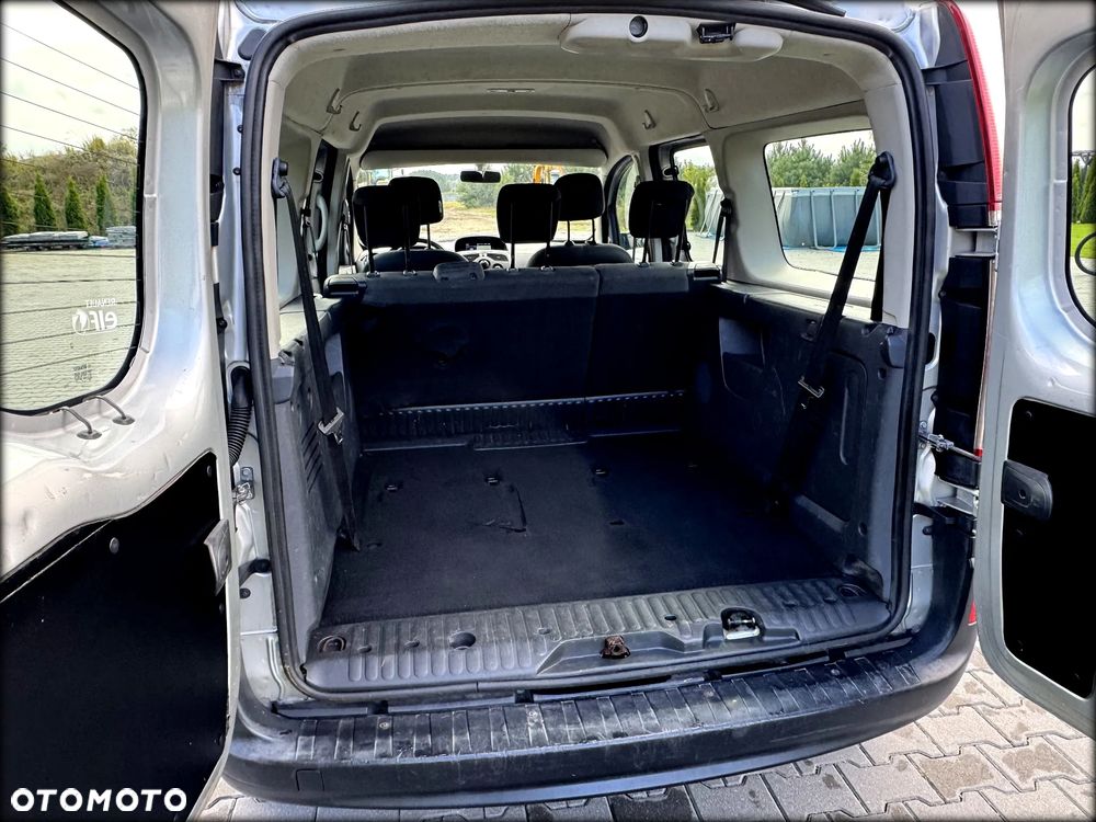 Renault Kangoo dCi 110 FAP Luxe - 25