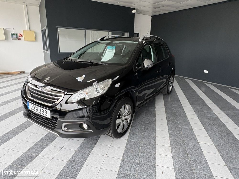 Peugeot 2008 1.2 PureTech Style - 4