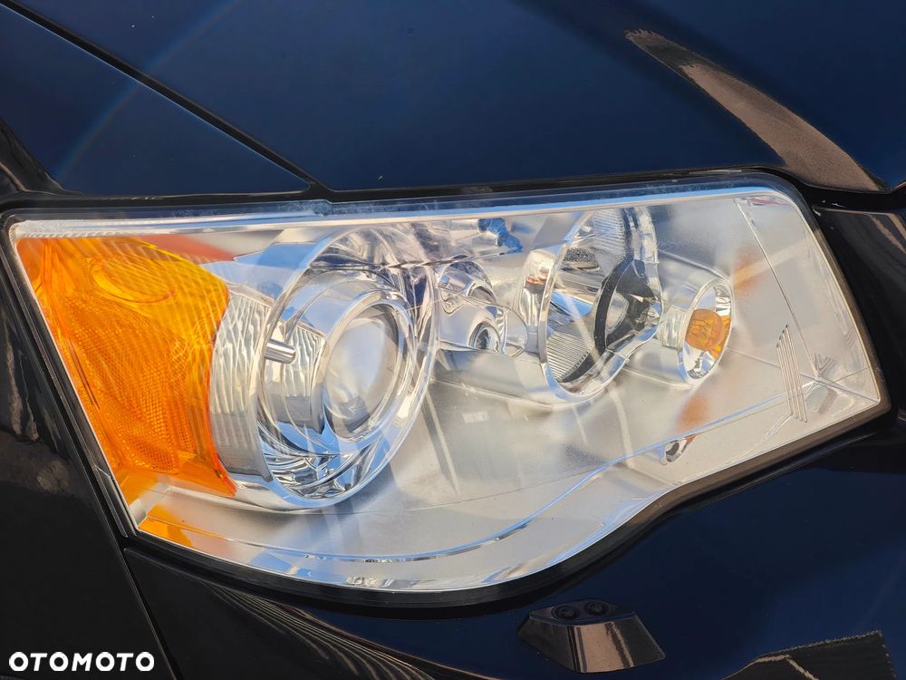 Lancia Voyager 2.8CRD Platinum - 17