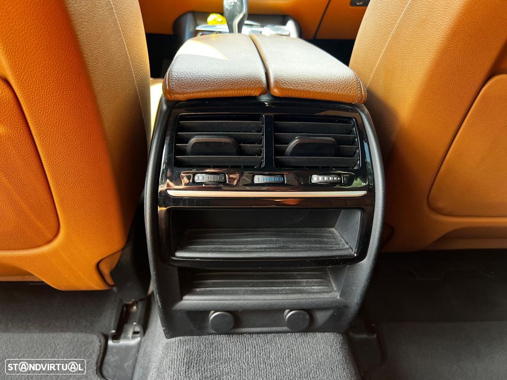 BMW 520 d Auto - 16