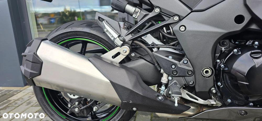 Kawasaki Ninja 1000 SX - 18