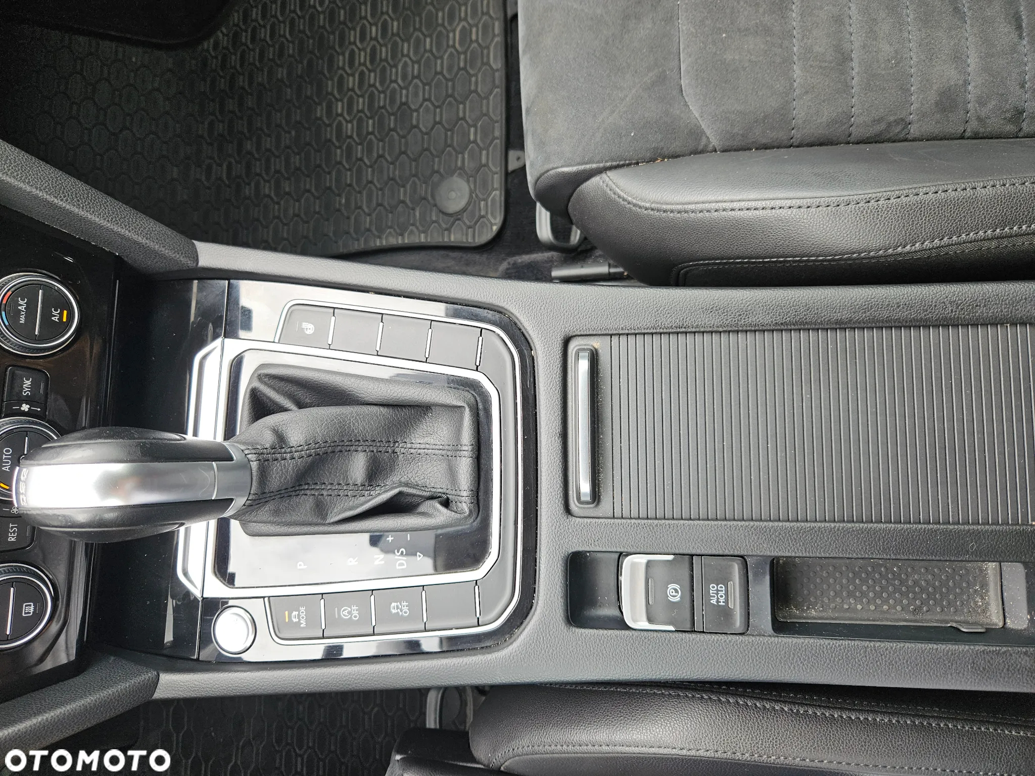 Volkswagen Passat 1.8 TSI BMT Highline DSG - 19