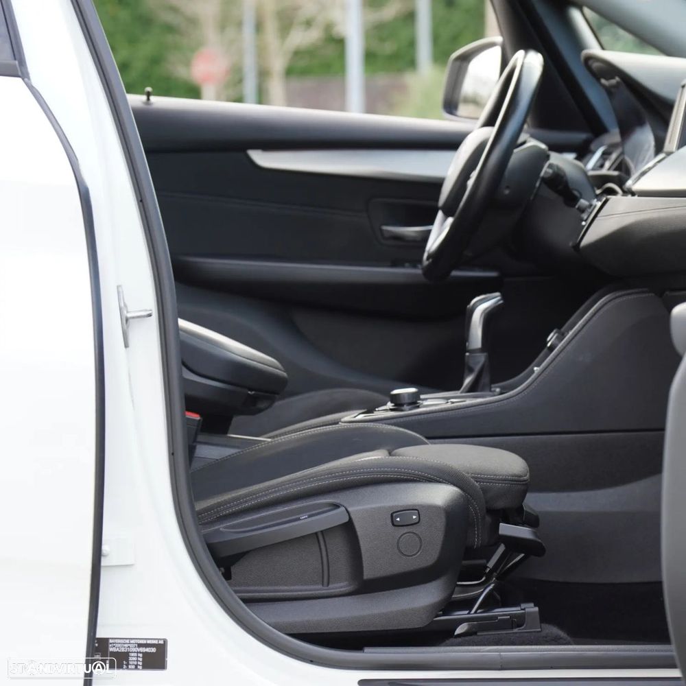 BMW 216 Active Tourer d - 22