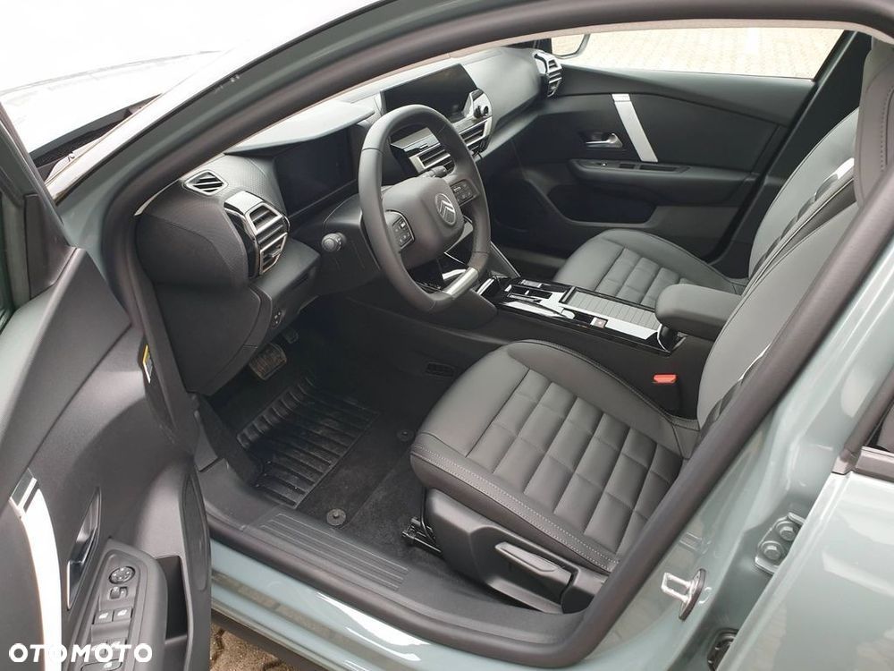 Citroën C4 e-C4 EV156 54kWh Extended Range Max - 8