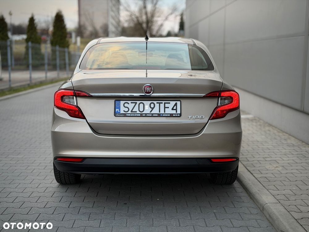 Fiat Tipo 1.4 16V Lounge - 11