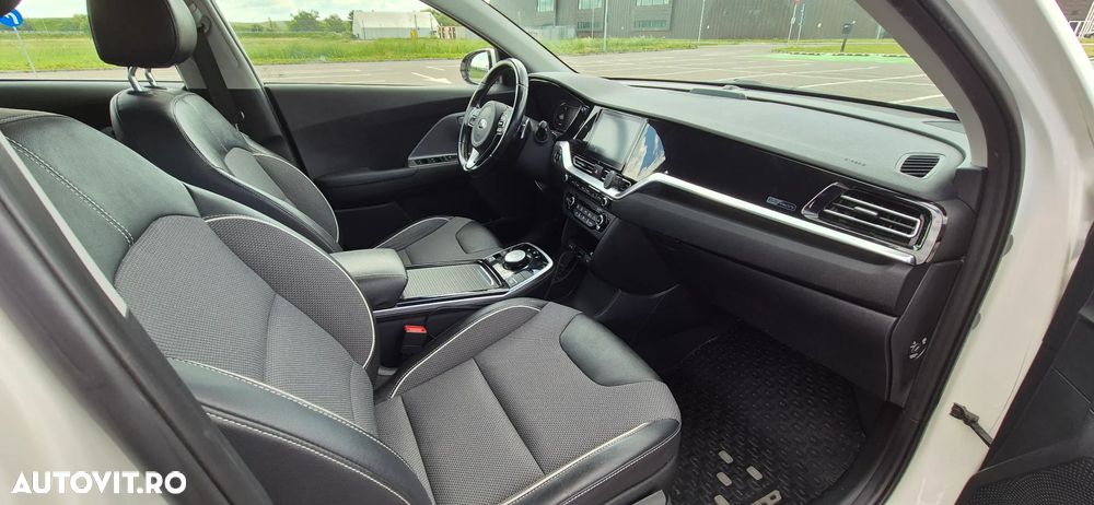 Kia Niro e-Niro 150 kW Future - 6