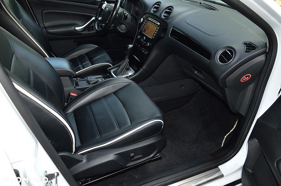 Ford Mondeo 2.0 TDCi Business Edition - 23