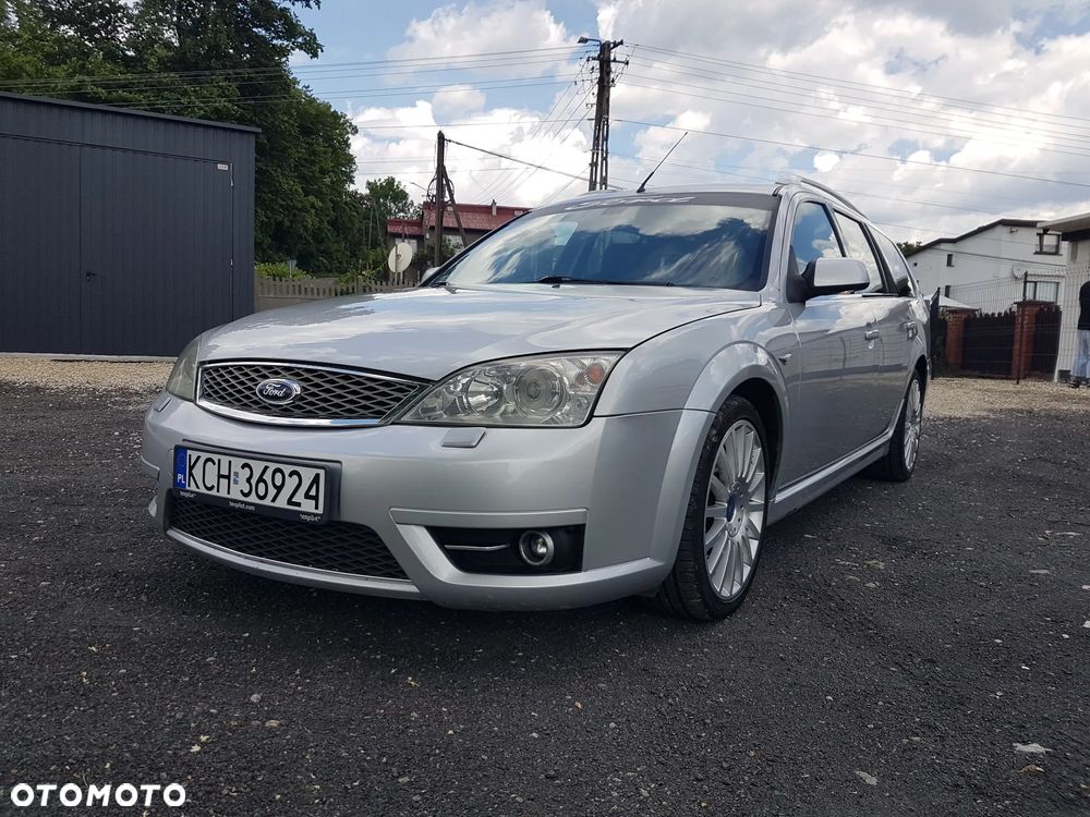 Ford Mondeo 3.0 V6 ST 220 - 1