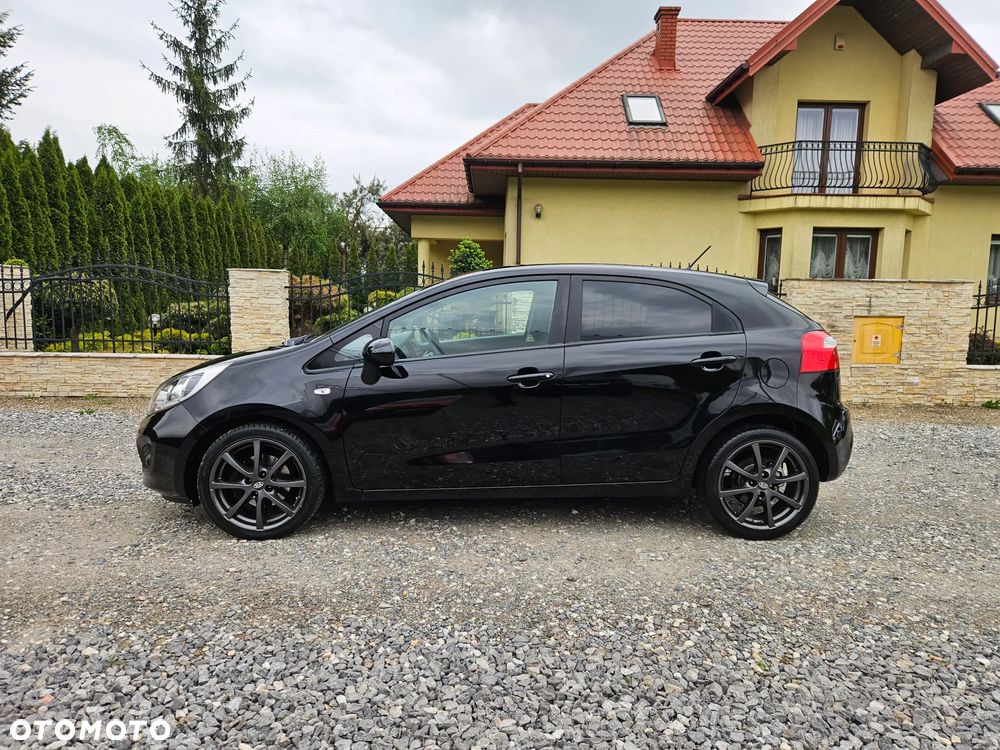 Kia Rio 1.4 Platinum Edition - 4