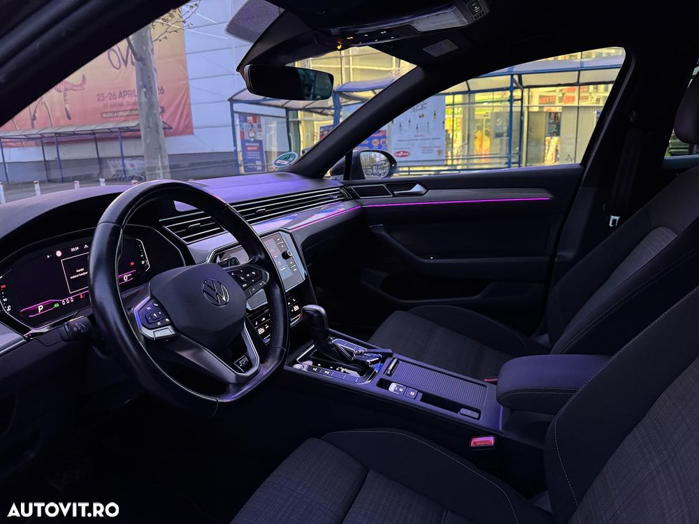 Volkswagen Passat 2.0 TDI SCR DSG Highline - 27