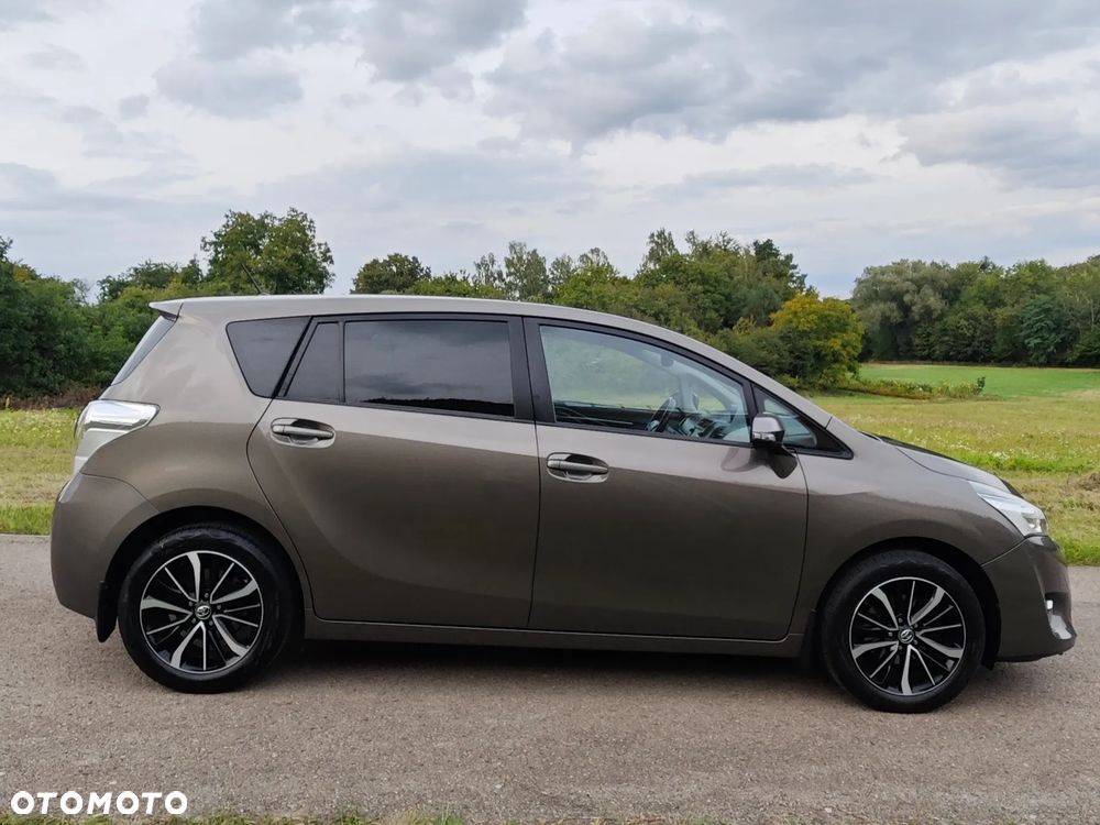 Toyota Verso 1.8 7-Sitzer Executive - 3